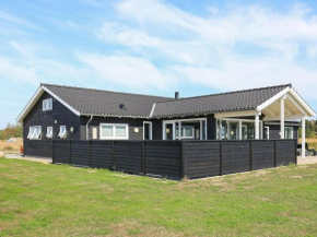 14 person holiday home in V ggerl se in Bogø By